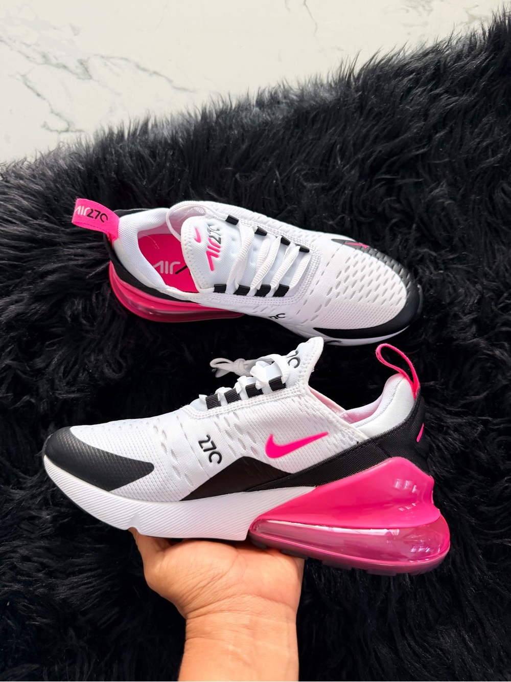 Nike Air Max 270 - Picture 6 of 11